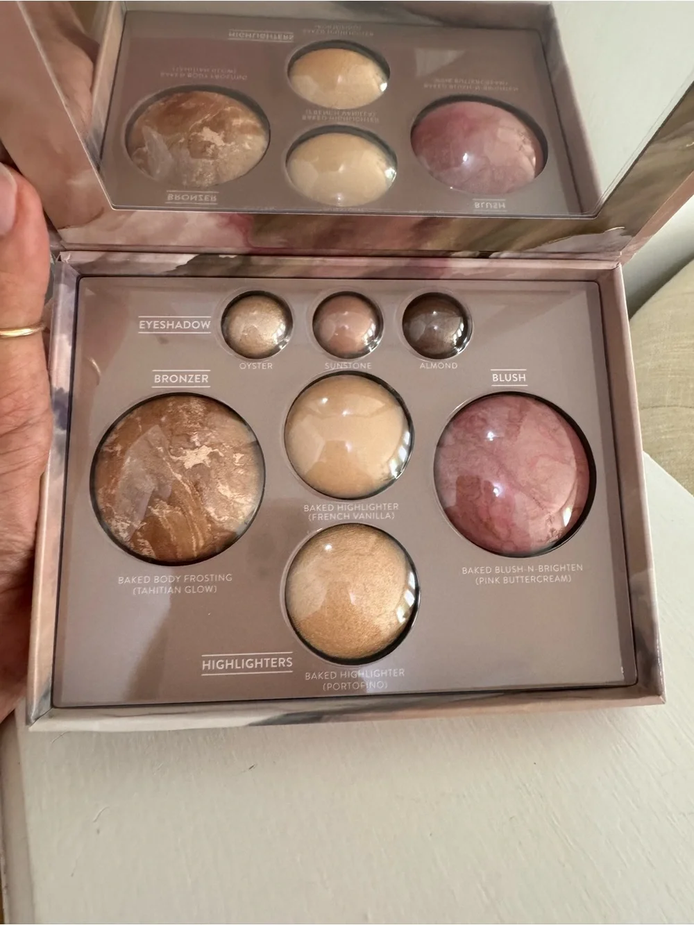 LAURA GELLER THE BEST OF THE BEST BAKED FULL FACE BASICS PALETTE